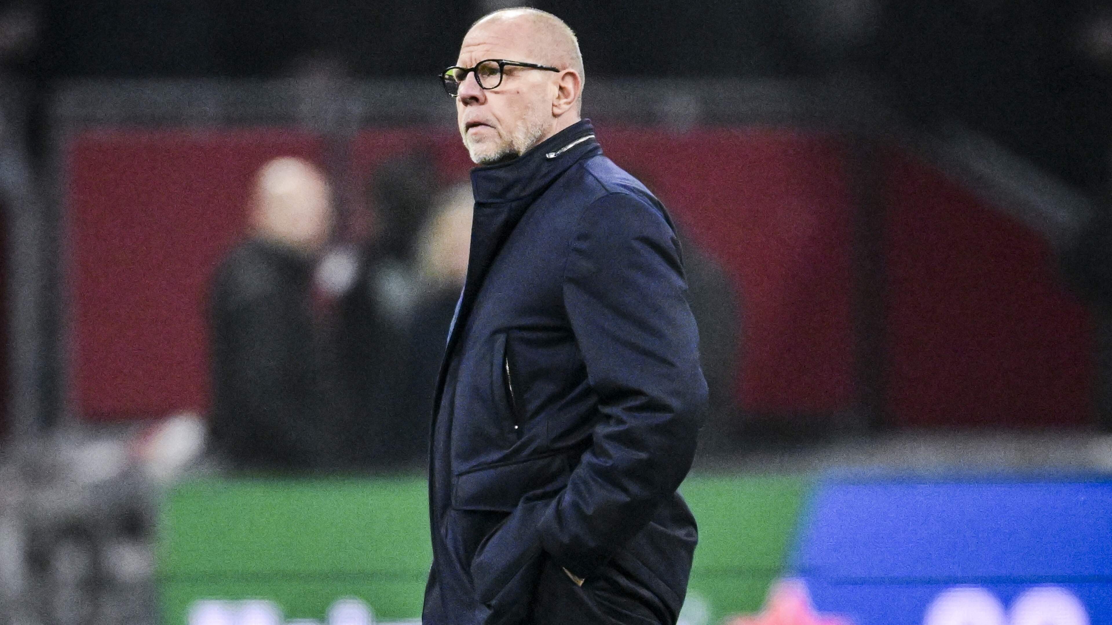 Ajax coach Grim remains hopeful for second place in Eredivisie