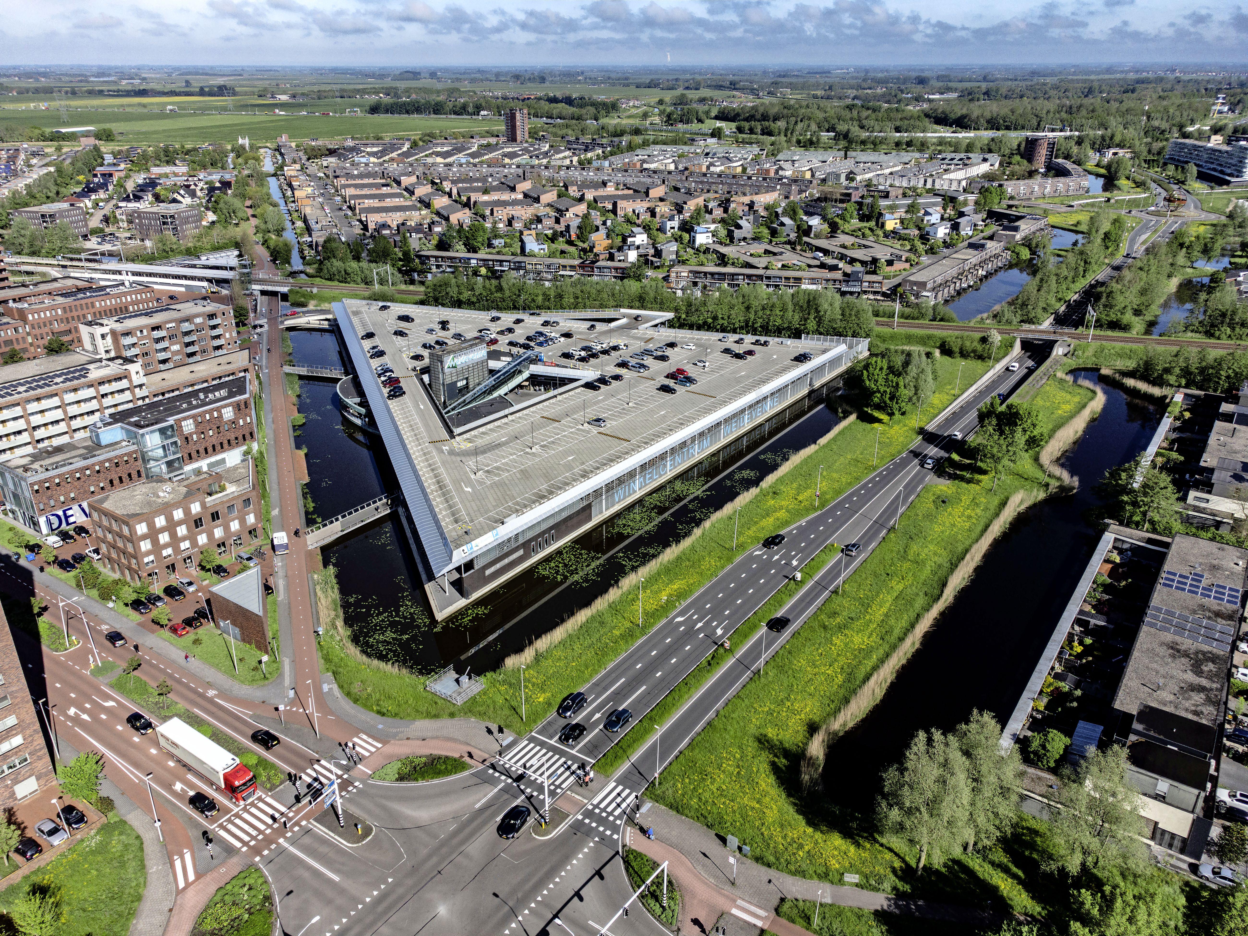 Sciencefiction-taferelen in de Vinexwijk