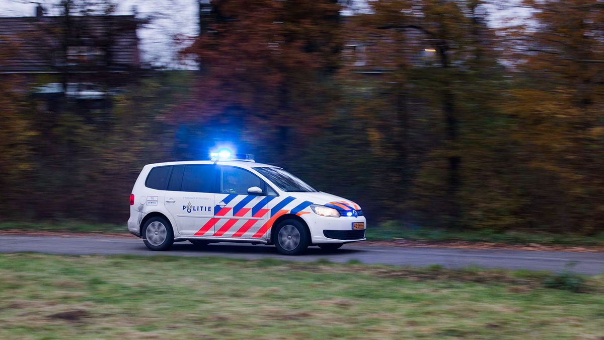 Meisje (16) Belaagd En Bedreigd Met Steekwapen In Alkmaar, Dader Nog ...