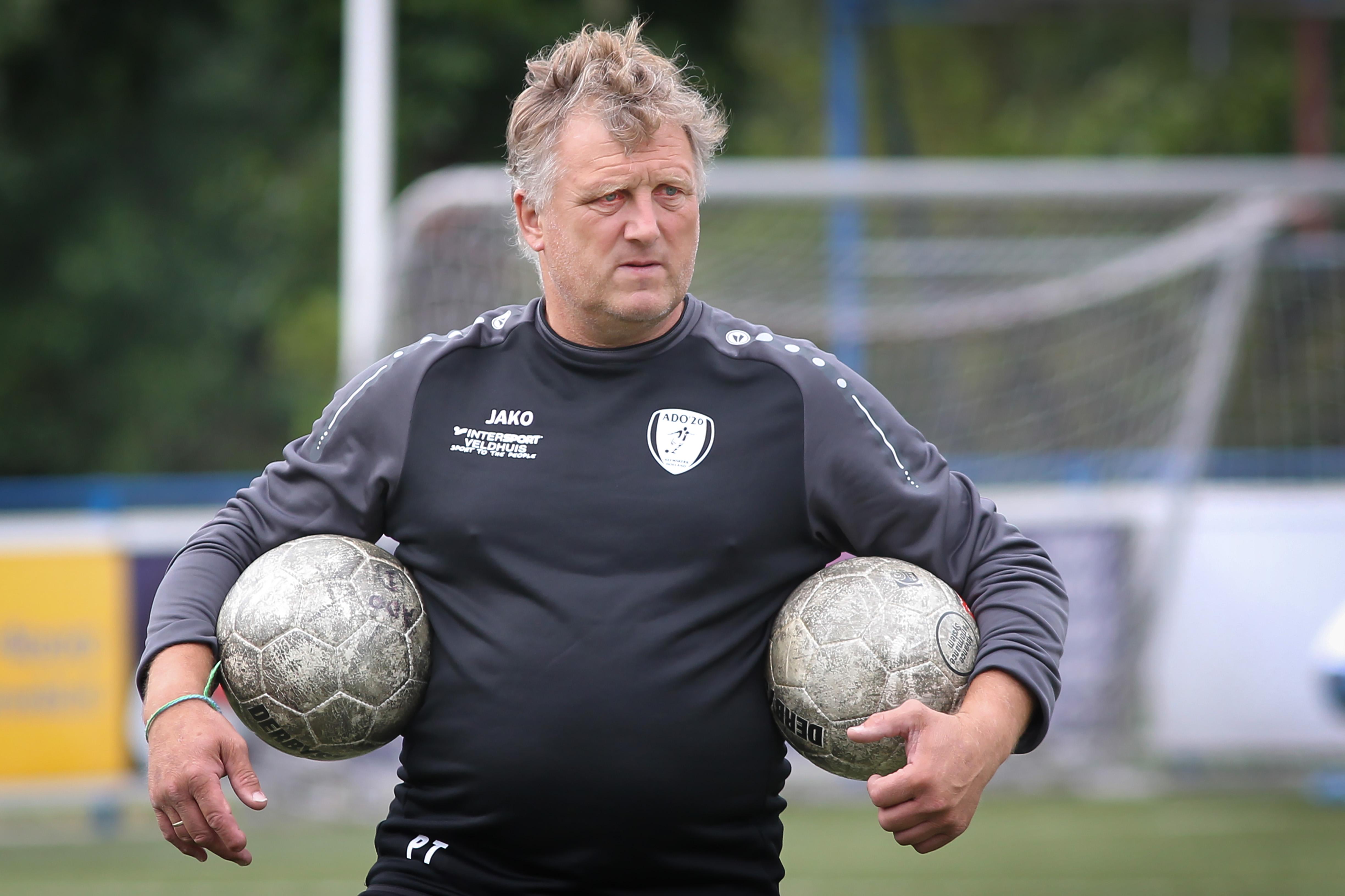 Peter Tania trainer Jisp: ’Dorpsclub trekt mij meest’