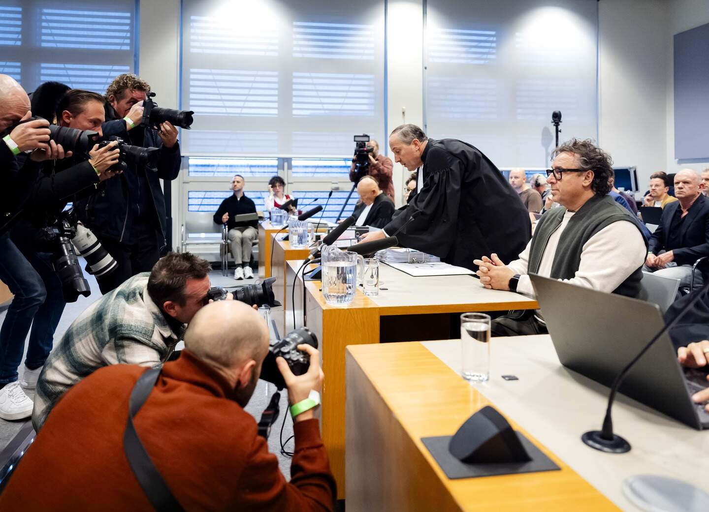 Rechtszaak tegen Marco Borsato begonnen: „Dit heeft niet plaatsgevonden” |  Leidsch Dagblad