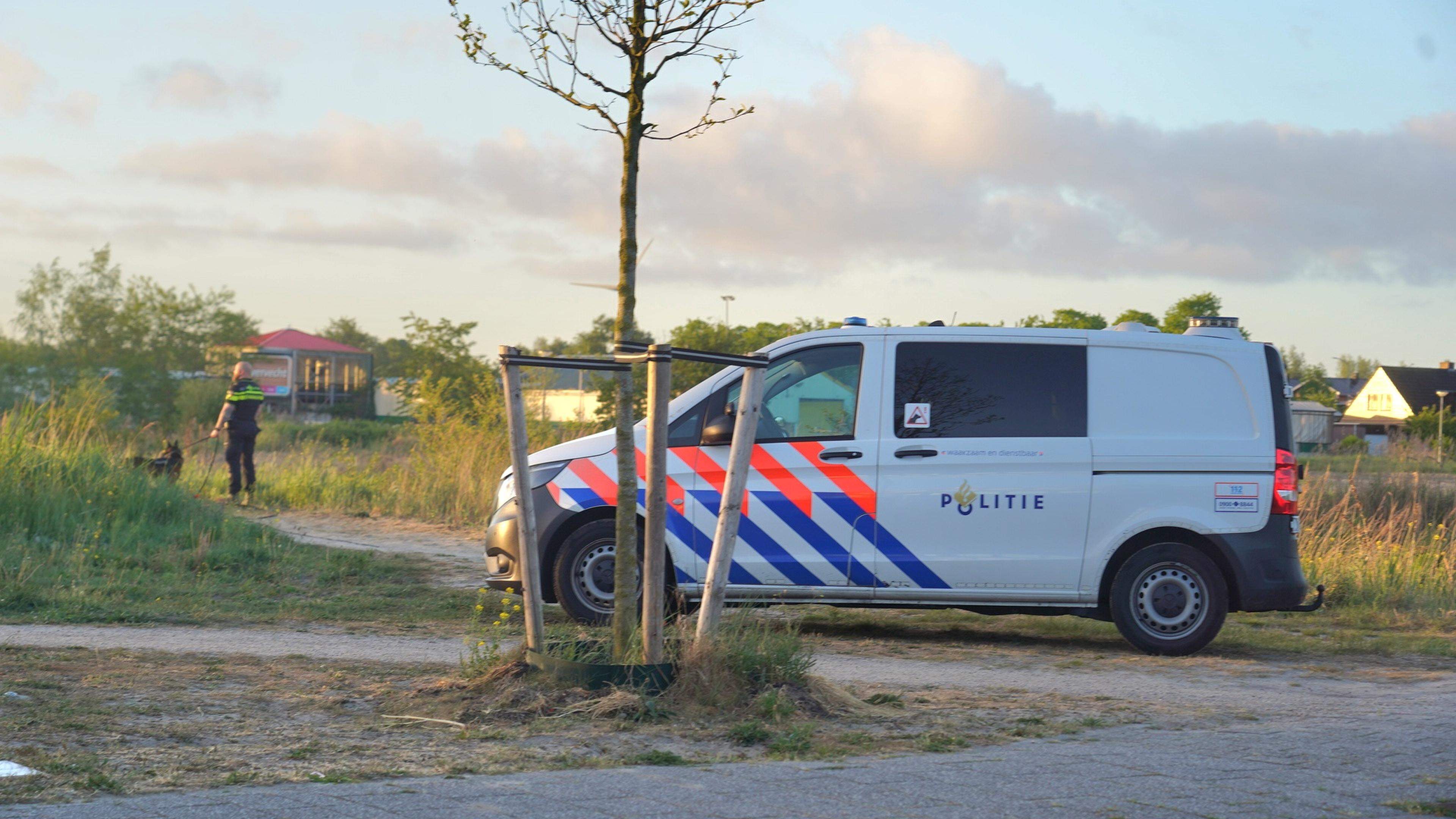 112-nieuws: Explosie op auto in Sint Pancras, ’verdachte situatie’ aan Reijersgroet in Alkmaar