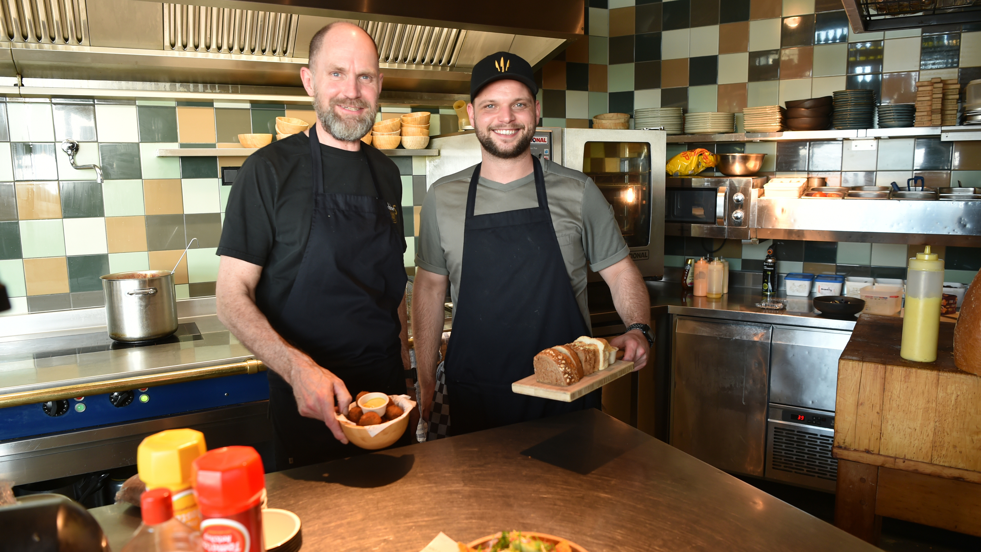 Smoke-free zone at Wijk aan Zee beach welcomed: ‘Look at the mess left after a busy summer day!’