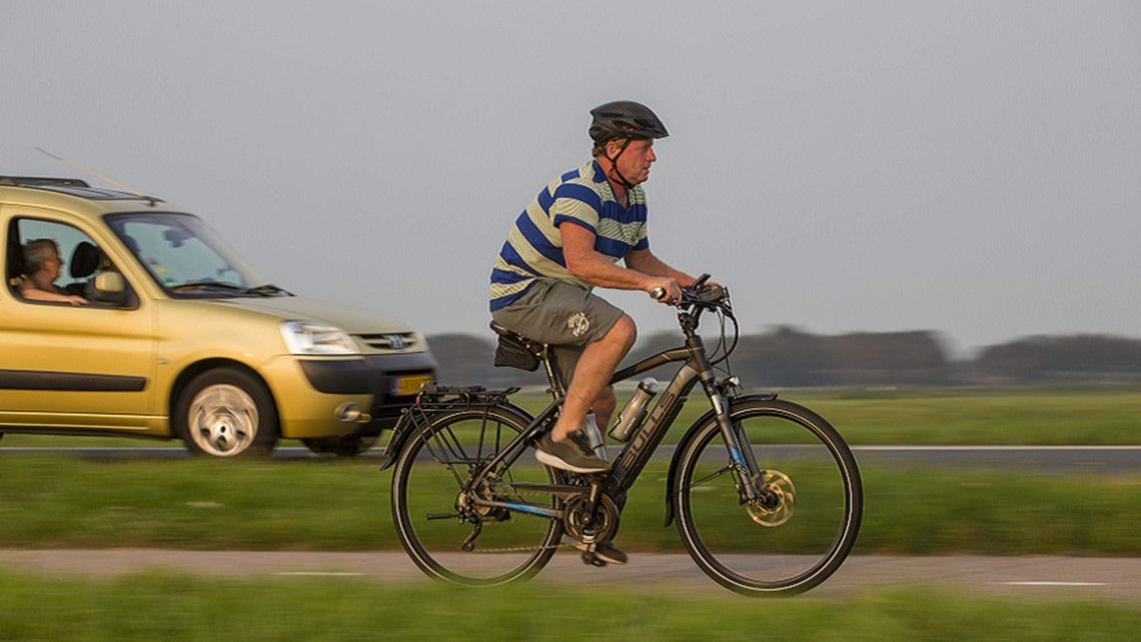 Twee weken lang overdag geen fietsverkeer tussen Broek en Monnickendam