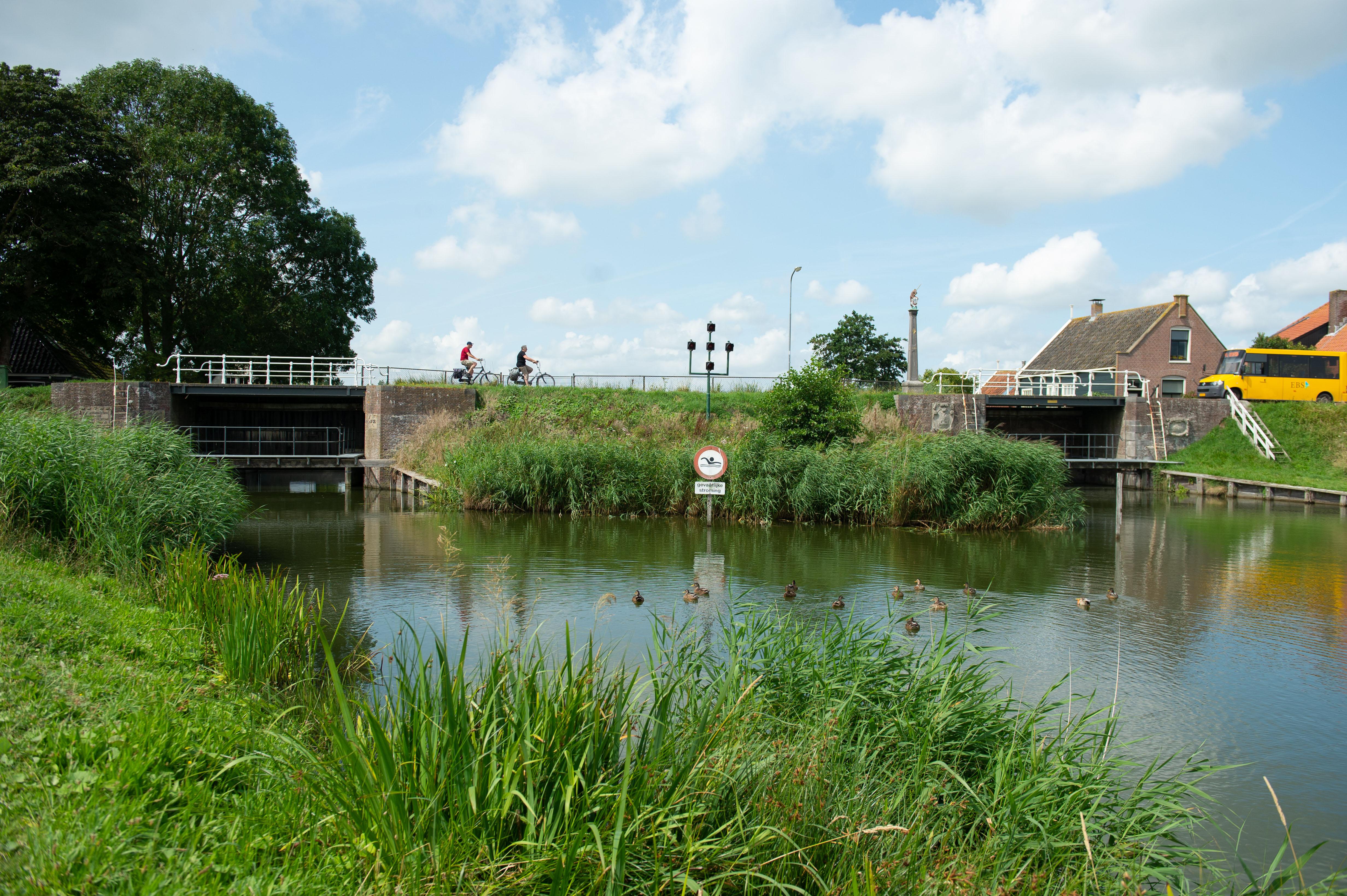 Drie sluizen in Schardam in februari drooggezet voor onderzoek