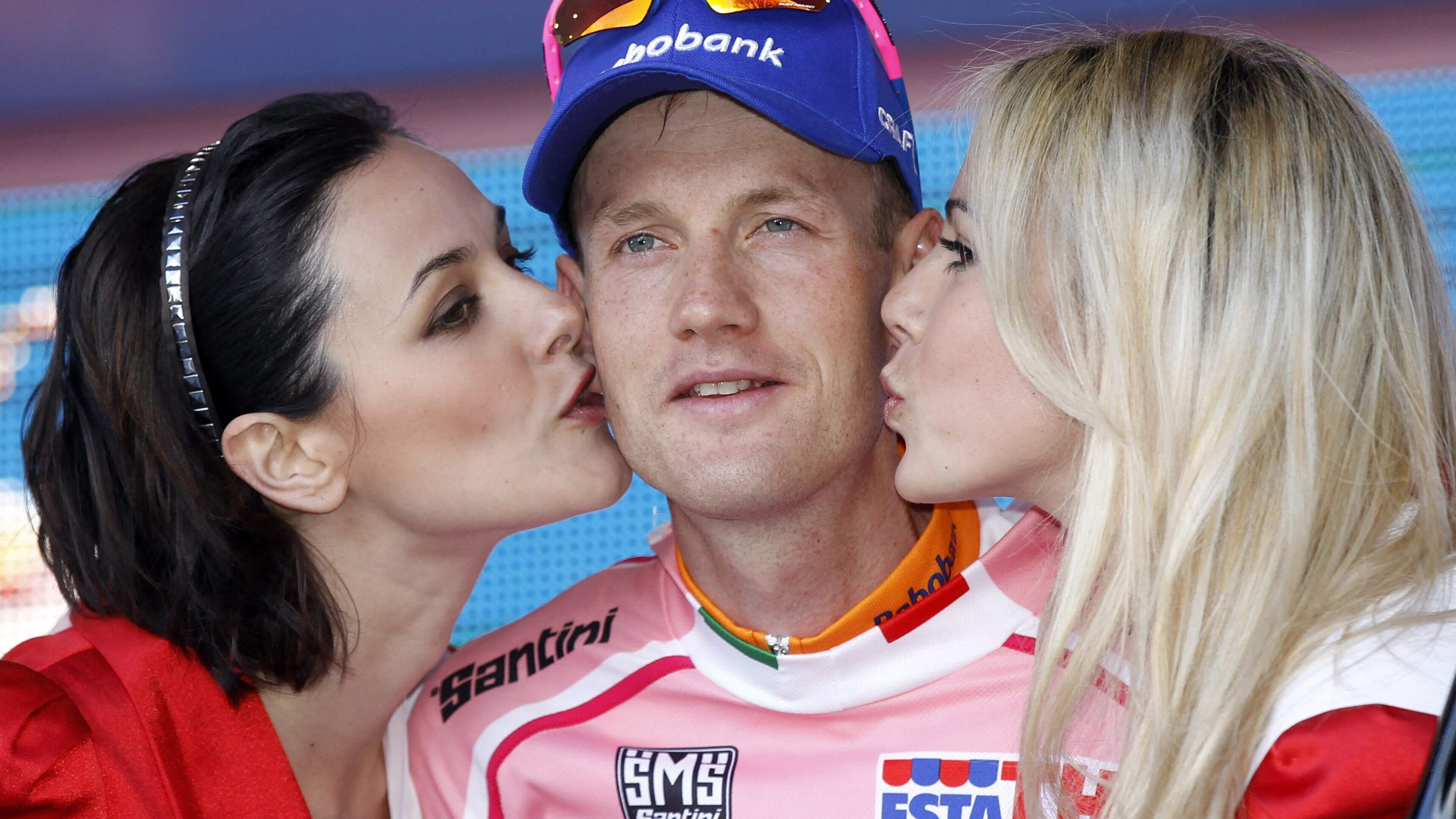 Double win for Pieter Weening day after silent tribute for Wouter Weylandt