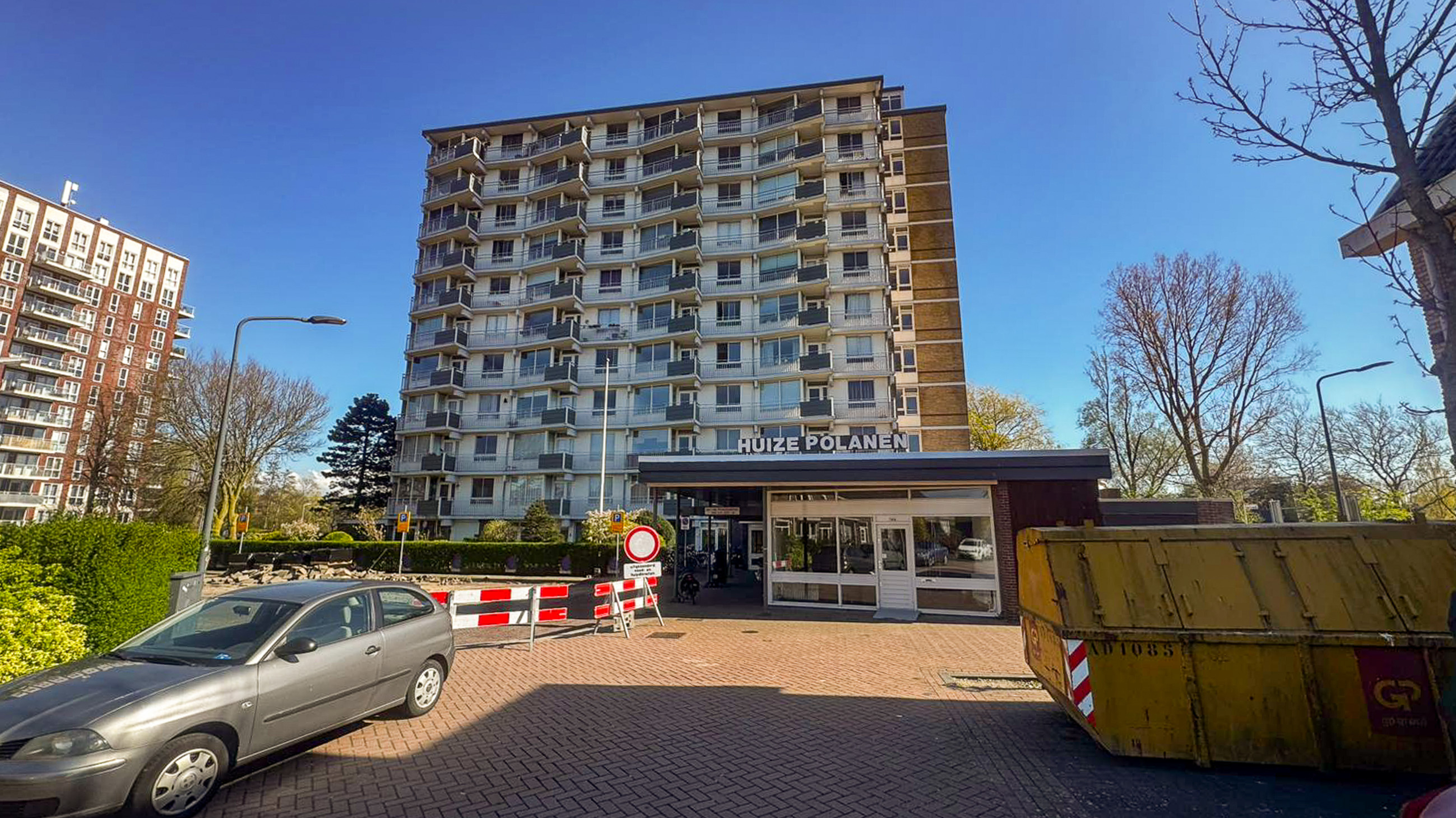 Asbestos discovered in Polanenflat, residents concerned. But according to Hoen Property Management there is no danger: ‘If left undisturbed, it is not harmful’