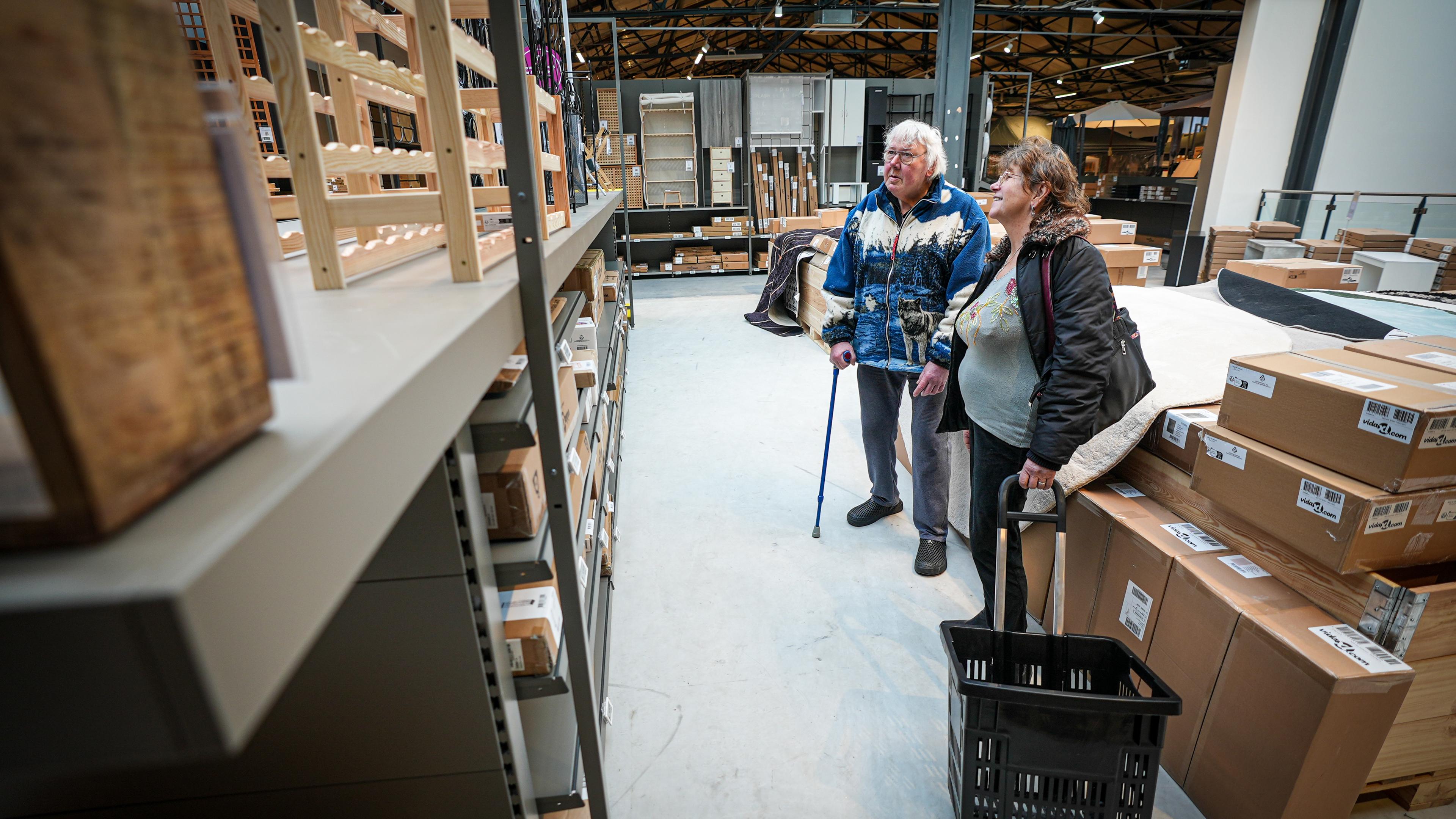 Zaandam heeft de eerste VidaXL-winkel ter wereld: ’Chinese meuk’ of mooie aanvulling op winkelaanbod