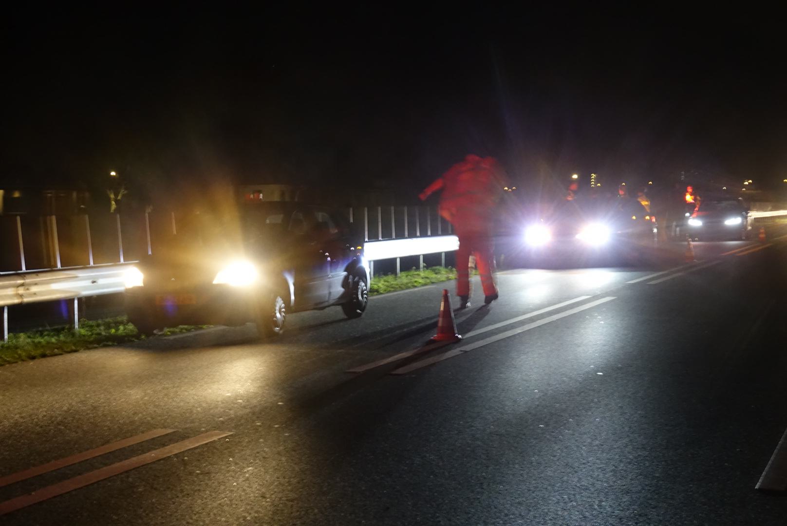 Automobilist aangehouden en een ander doorgereden bij kettingbotsing in Ilpendam