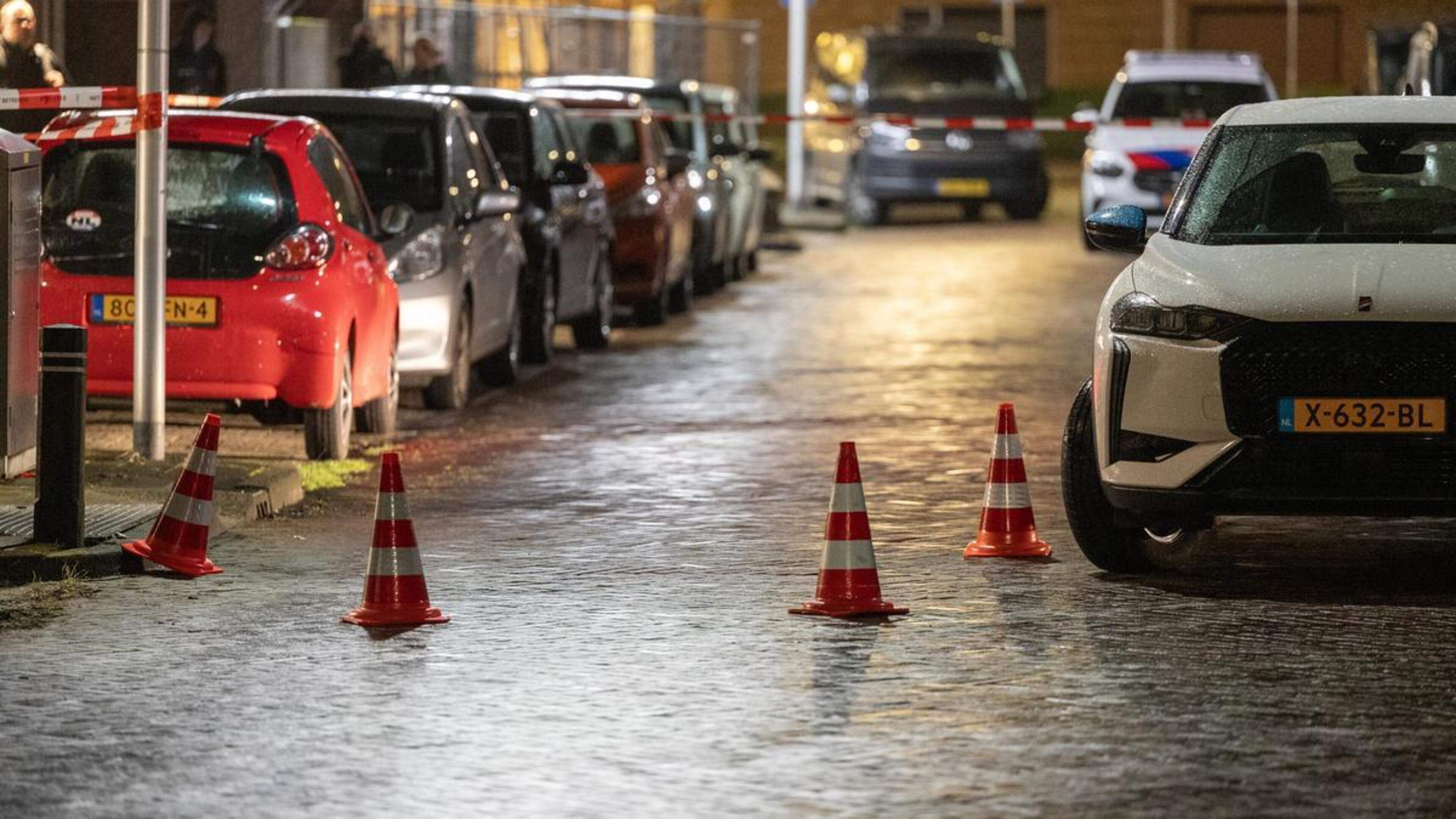 Six convicted in major case over fatal IJmuiden shooting, €100,000 in damages for victim's family