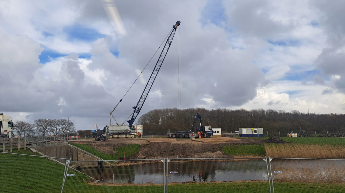 Vispassage Begeleidt Stekelbaarsjes Van Zout Naar Zoet Unieke Corridor Vispassage Begeleidt Stekelbaarsjes Van Zout Naar Zoet Unieke Corridor