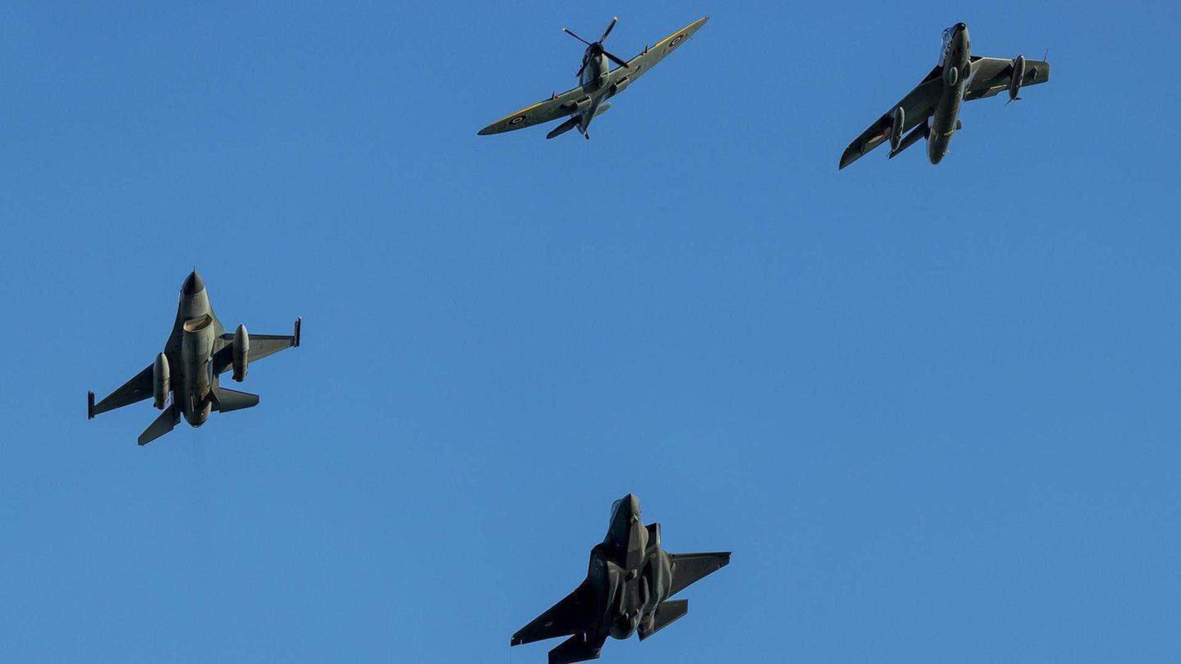 Defensie mag niet meer onbeperkt vliegen en schieten op de Vliehors Range. Rechter geeft Waddenveren