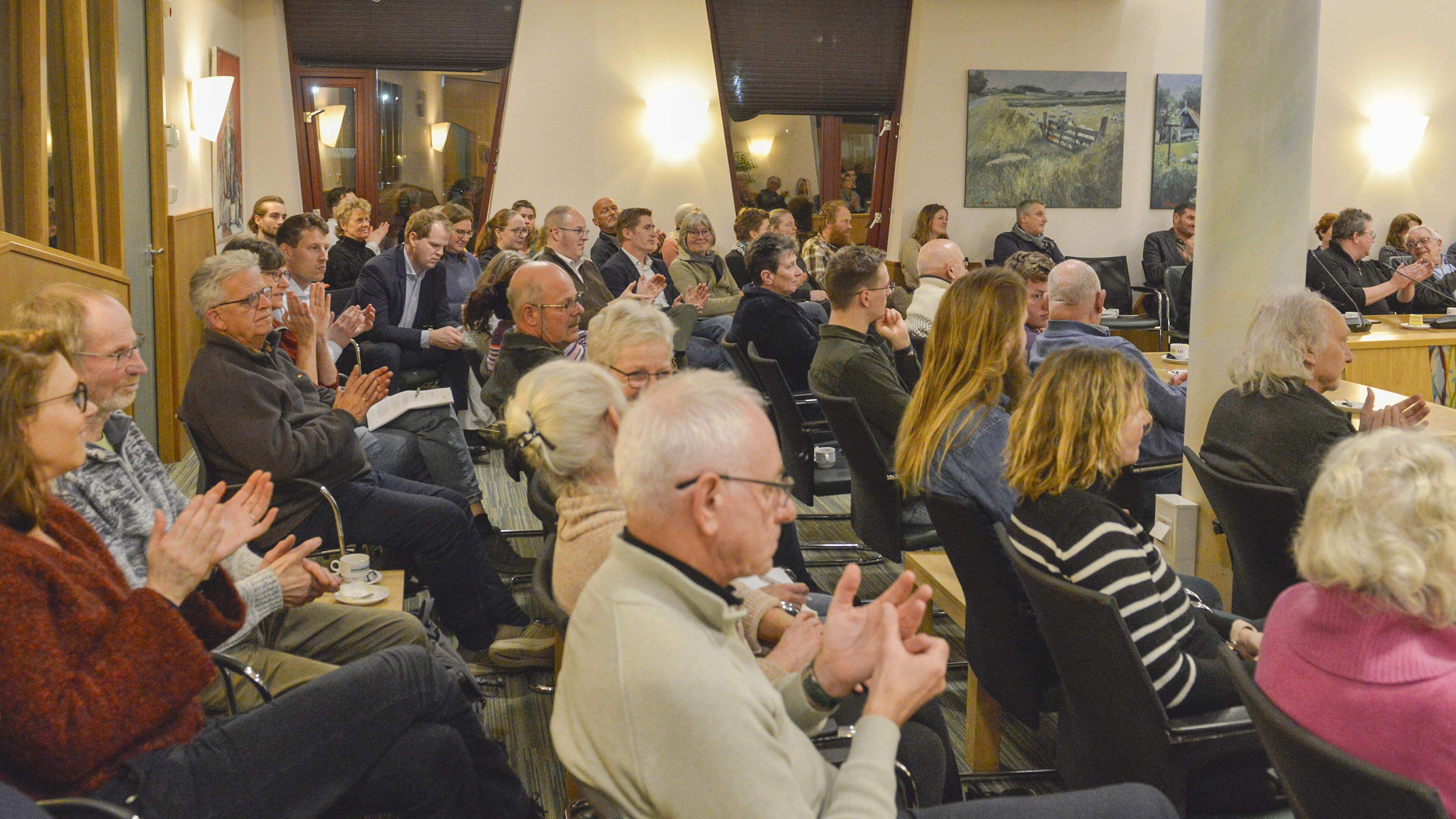BEKENDMAKING ADVIES INWONERSBERAAD