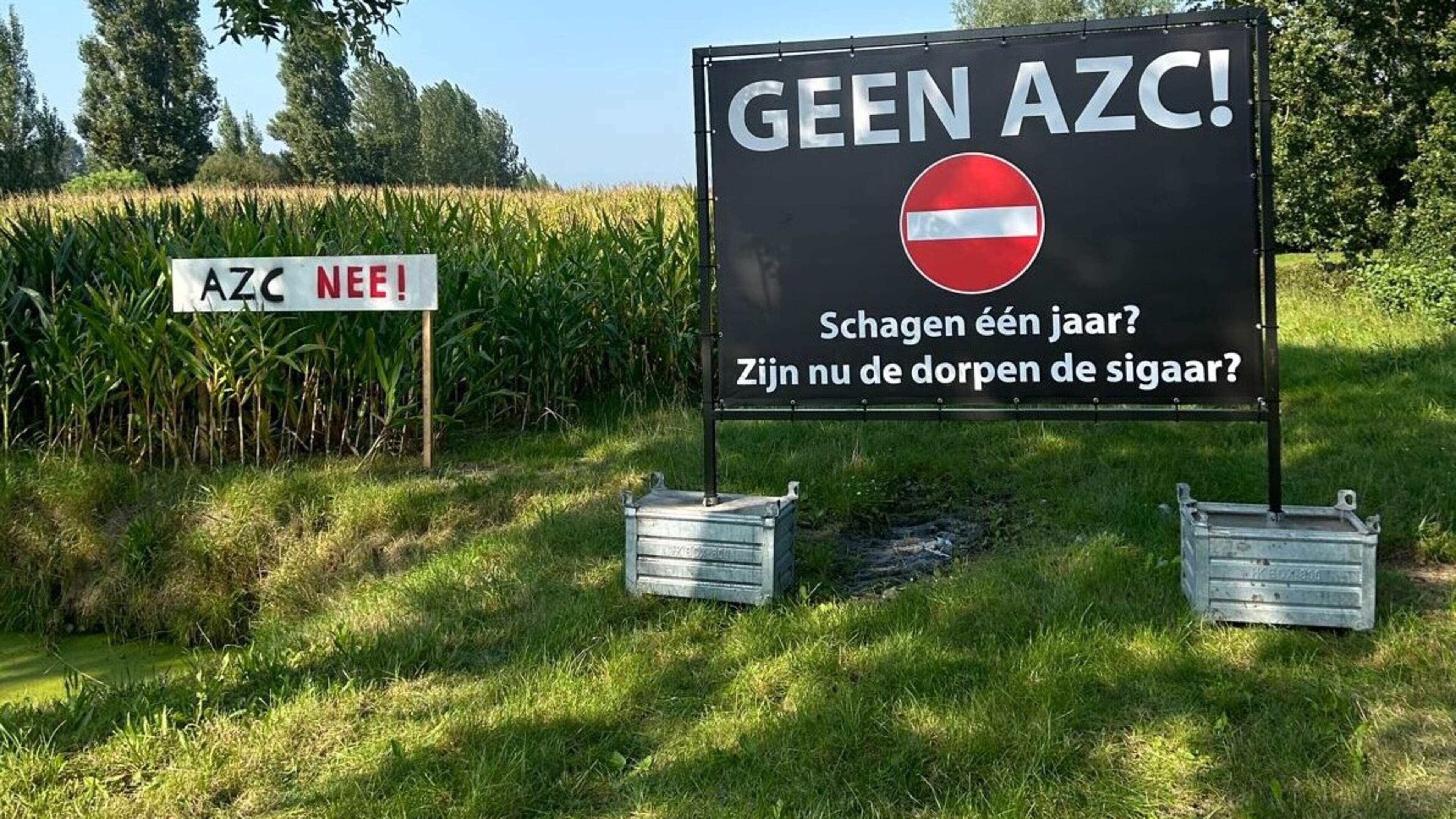 Inwoners in Dirkshorn en Waarland willen inzage in azc-documenten overheden