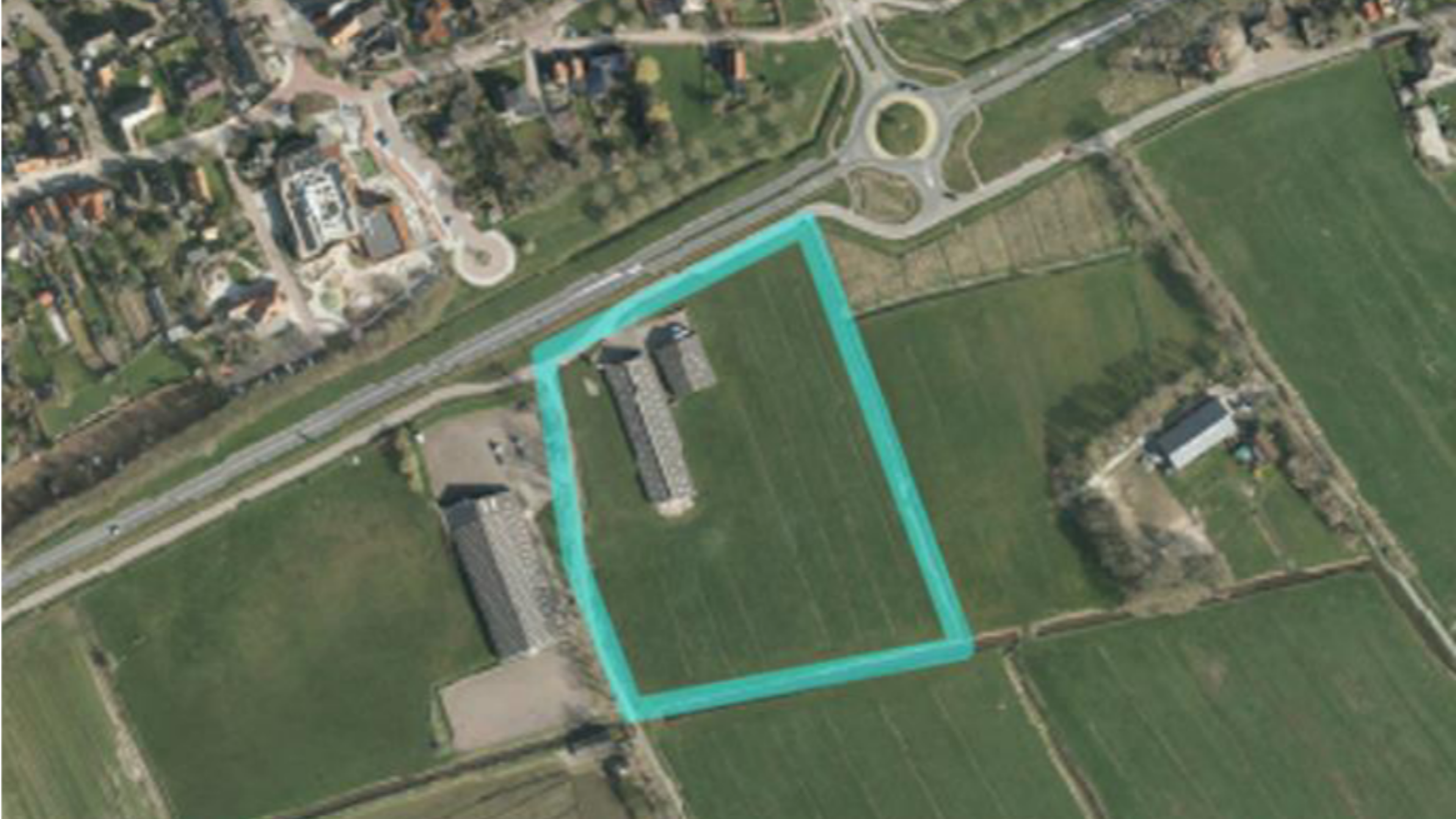 De nieuwe brandweerkazerne van Hippolytushoef komt mogelijk aan de Rijksstraatweg