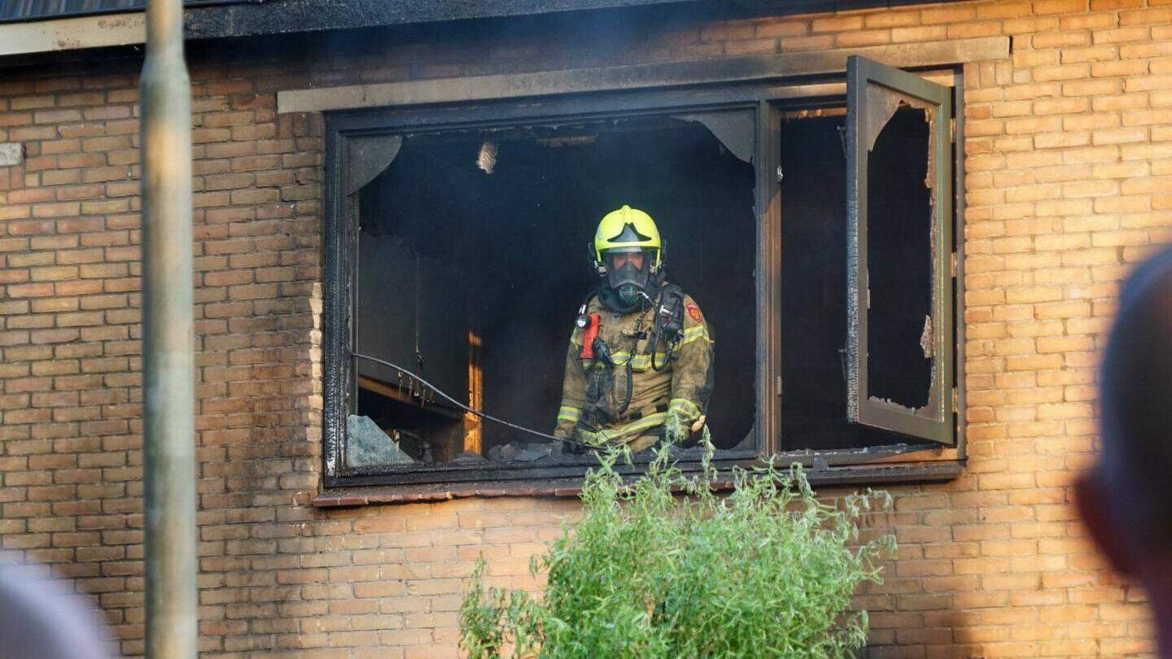 Onderzoek naar brand Europasingel Wervershoof afgerond; vermeende brandstichter waarschijnlijk lange