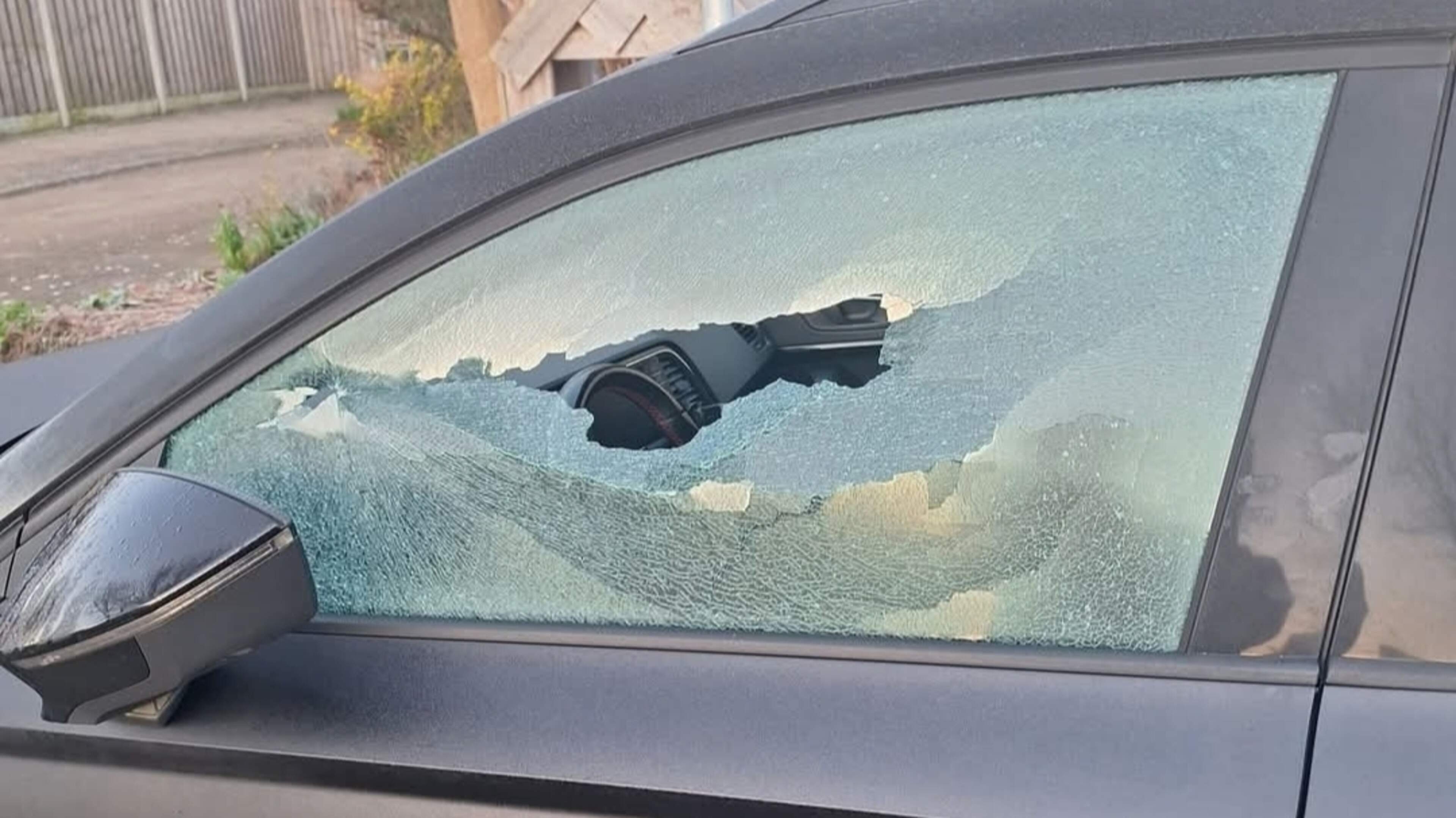 Minderjarige meldt zich bij politie na reeks inbraken en vernielingen in Hoogkarspel en Grootebroek
