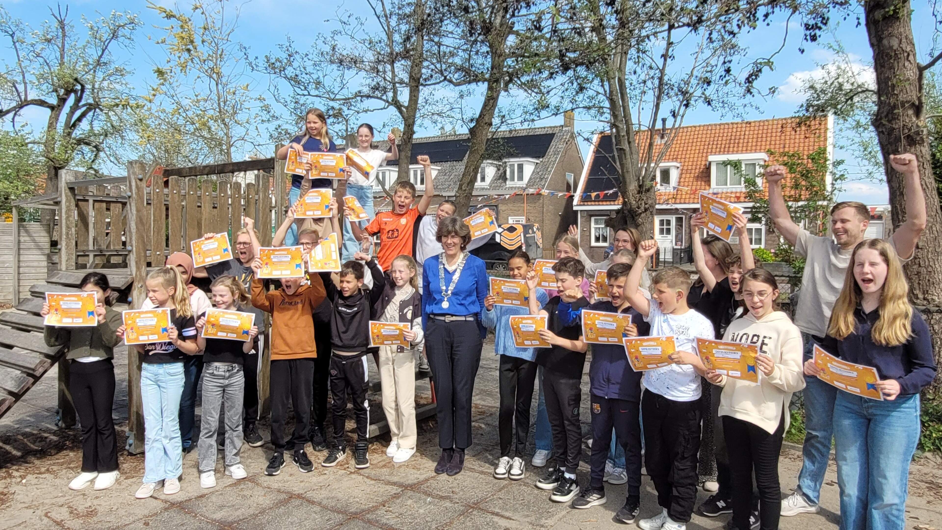 Winnaars HackShield cybersecurity game gehuldigd op Marken