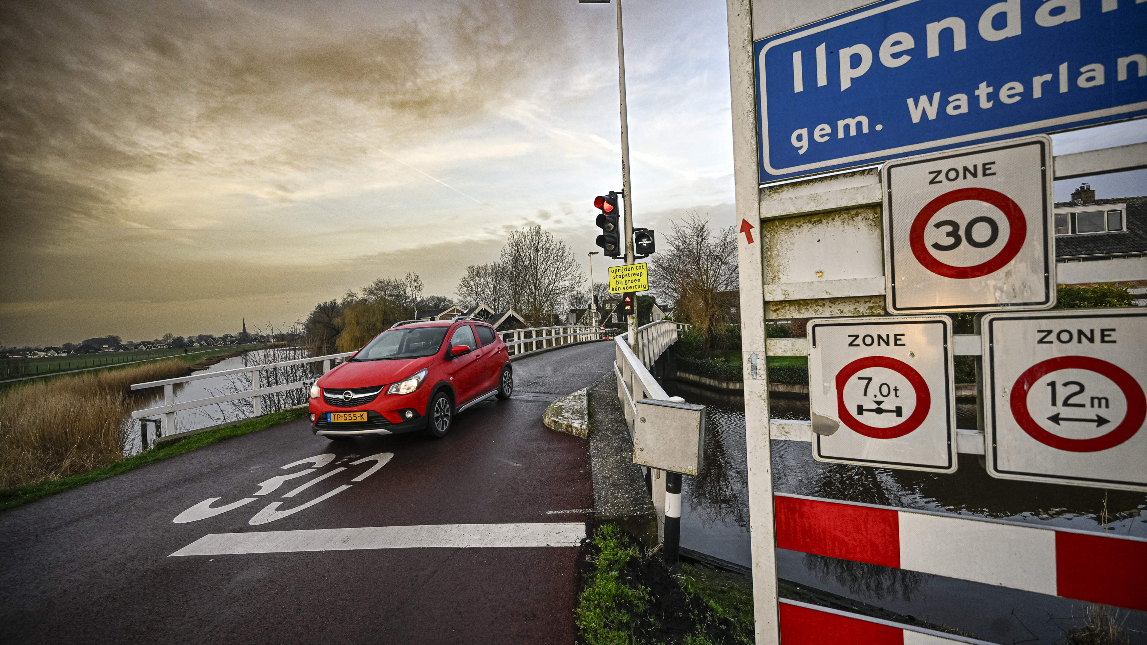 29-jarige man die ravage aanrichtte in Ilpendam ontoerekeningsvatbaar verklaard: ‘Verdachte is tot o