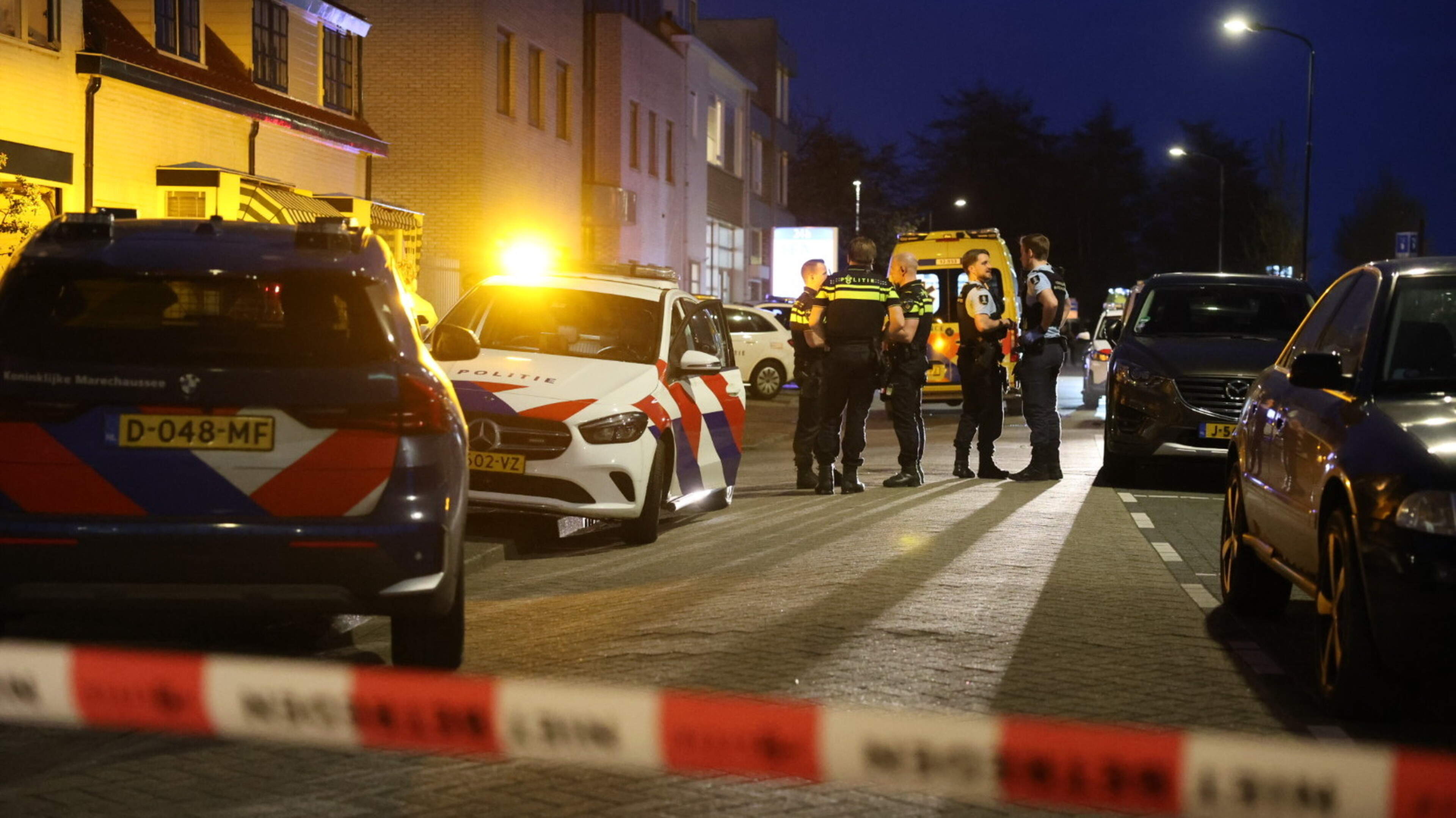 Person injured in violent incident in Beverwijk, police search for suspect