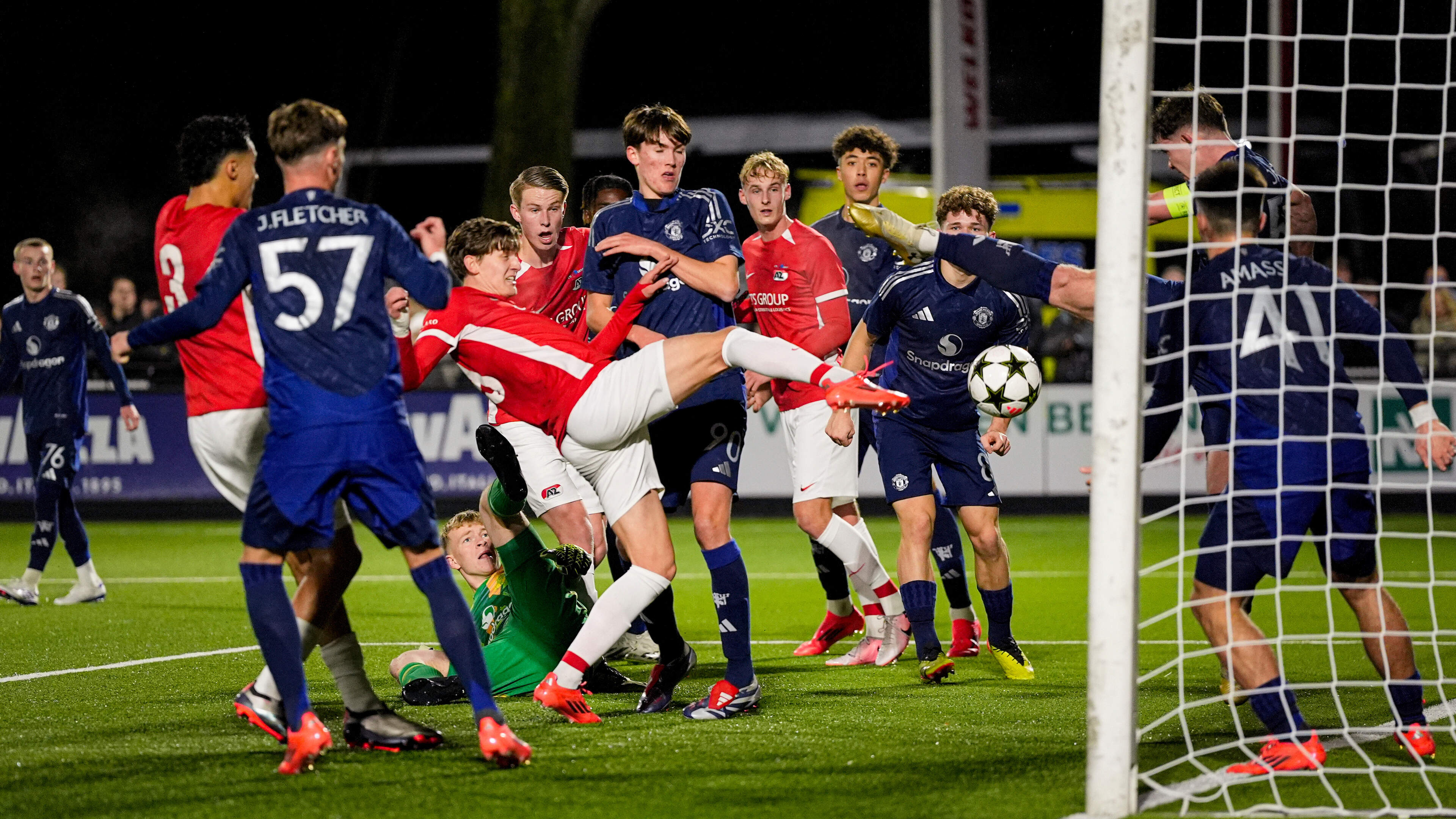 Manchester United op bezoek bij AZ in Wijdewormer: ‘Dit went nooit’