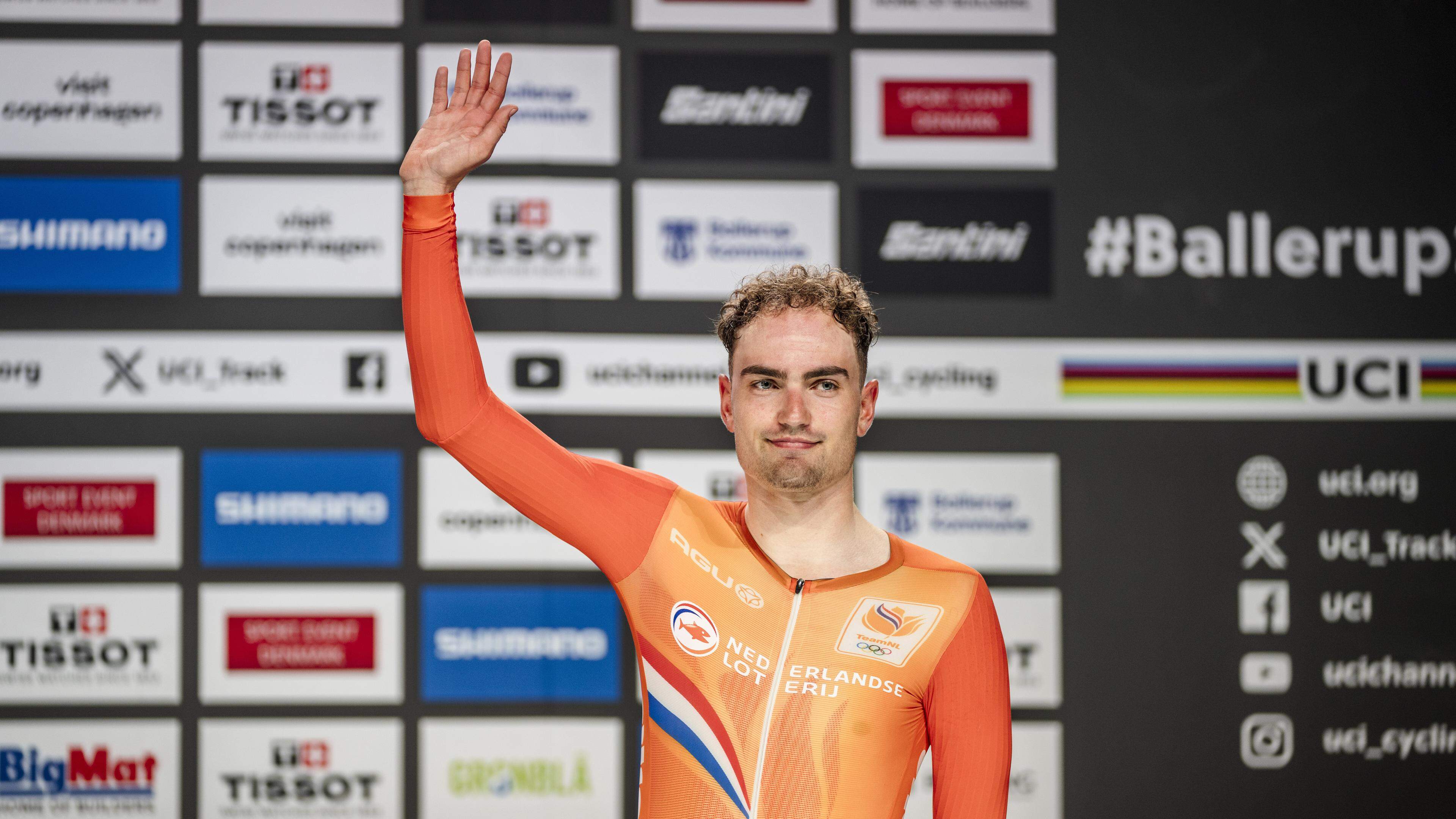Yanne Dorenbos uit Castricum pakt zilver op puntenkoers bij EK baanwielrennen