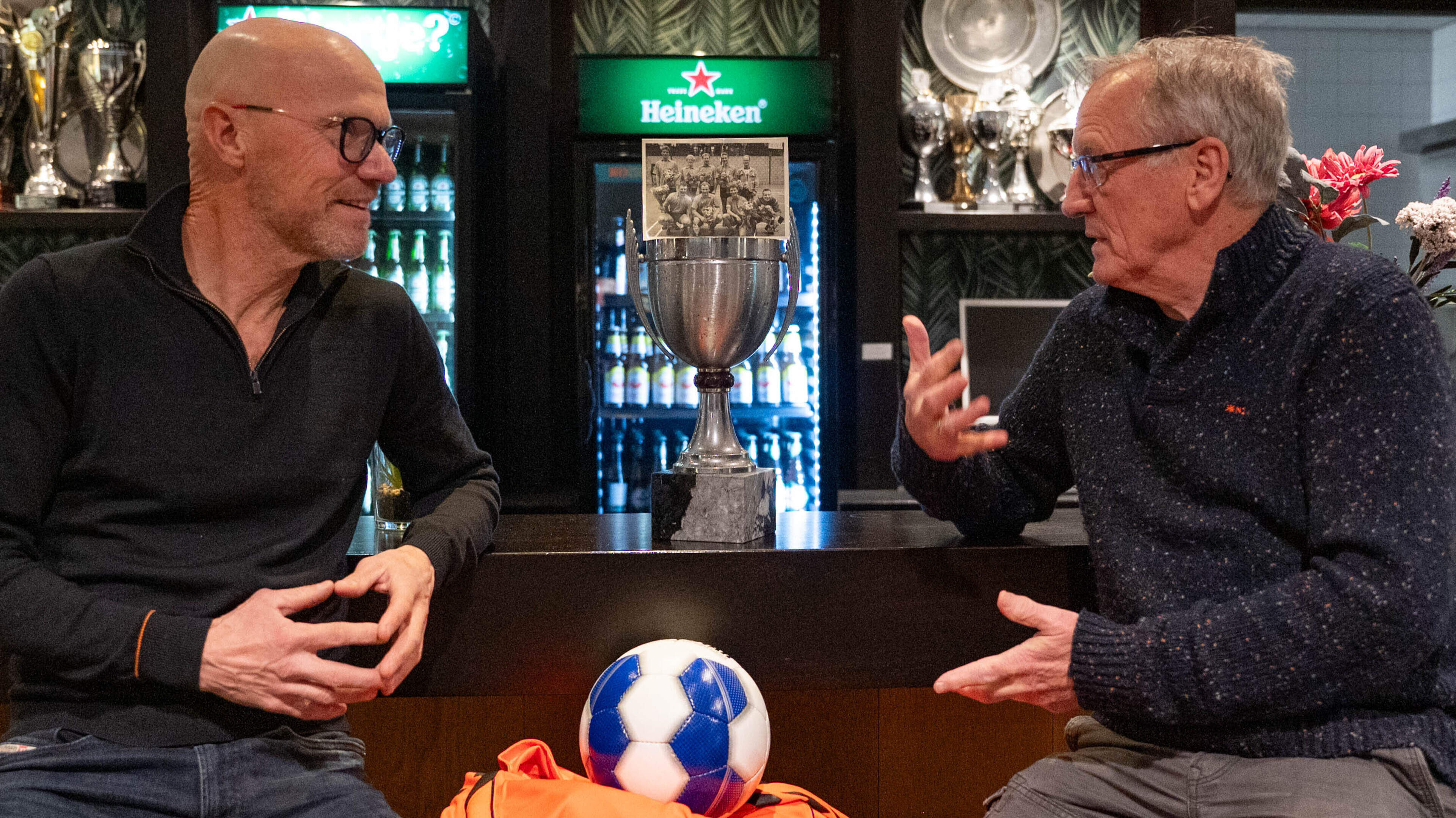 Na ruime achterstand tegen grote West-Friese broer Hovocubo won Wognum Nicols alsnog bekerfinale. ‘T