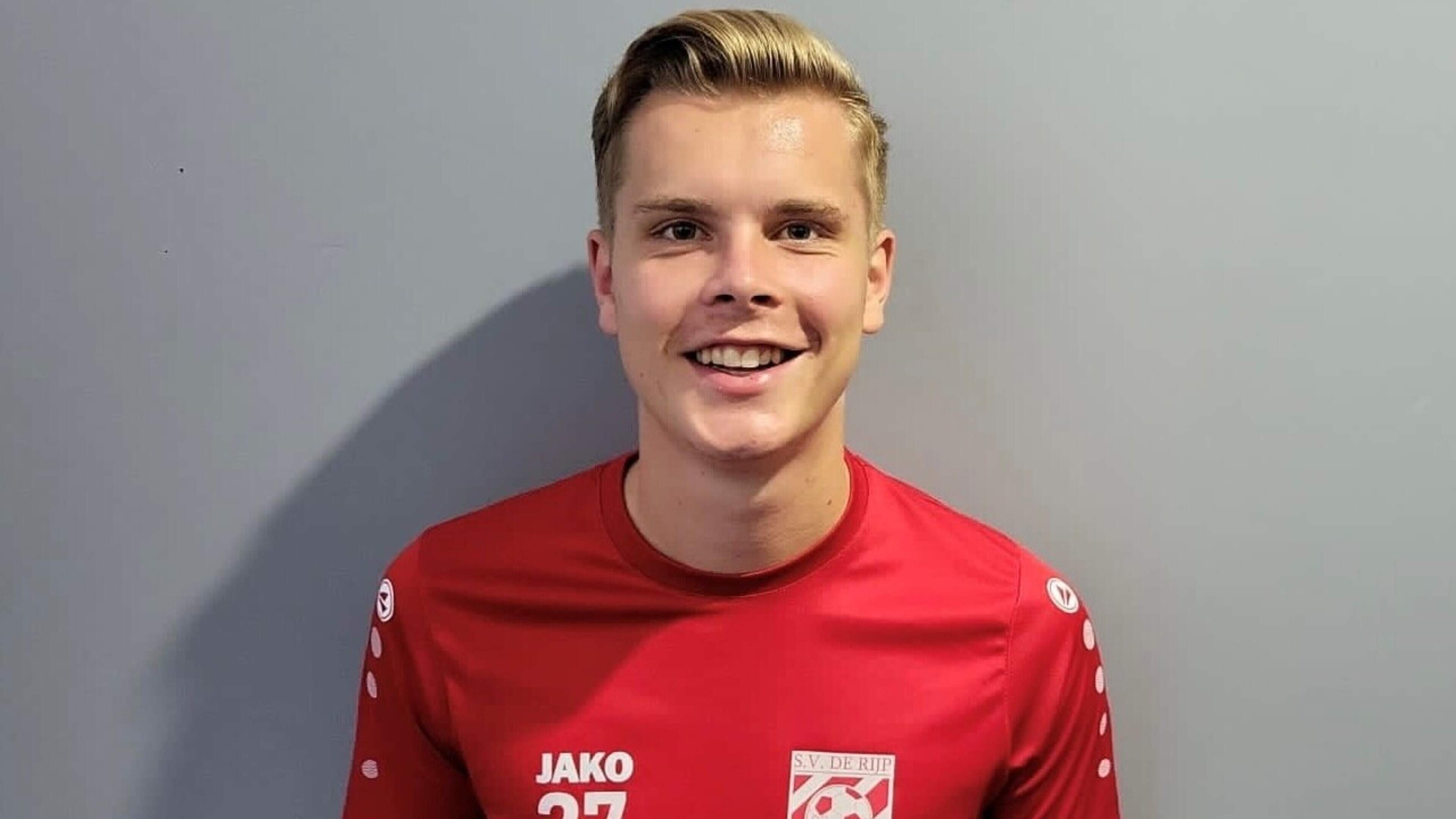 Koude douche tegen MOC opende de ogen van voetballers De Rijp: ‘Het lijkt erop dat het de trainer ei