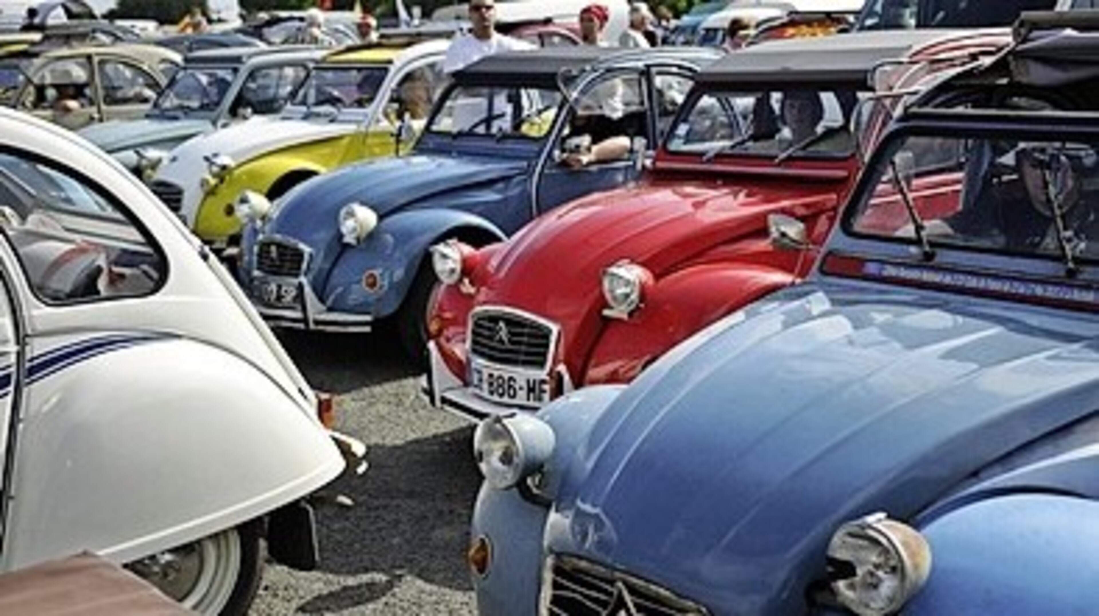 Every Duck has a story: memories of the playful Citroën 2CV